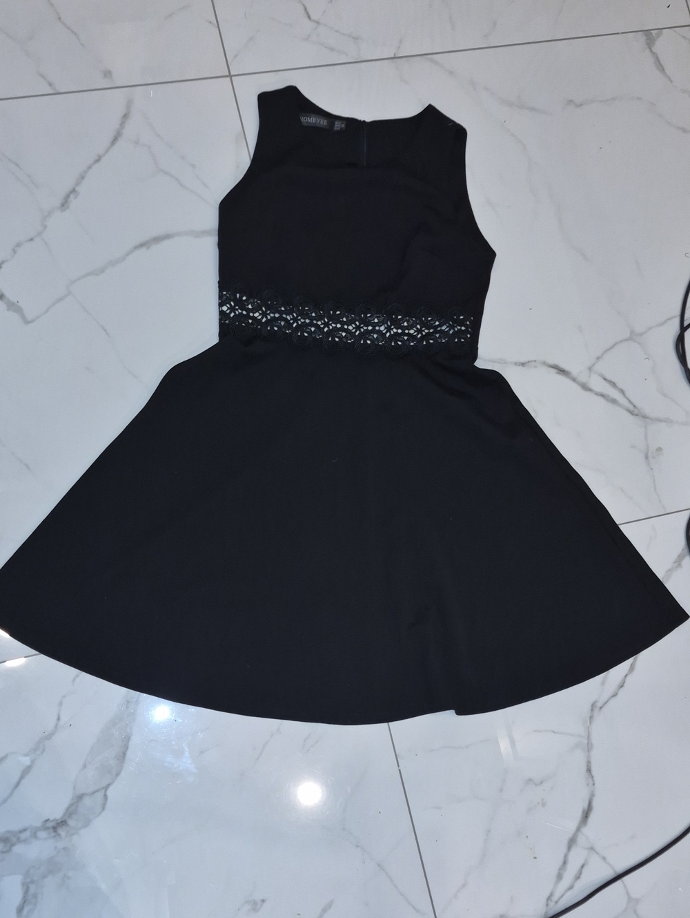 Classic Black Sleeveless Fit-and-Flare Dress with Lace Waist